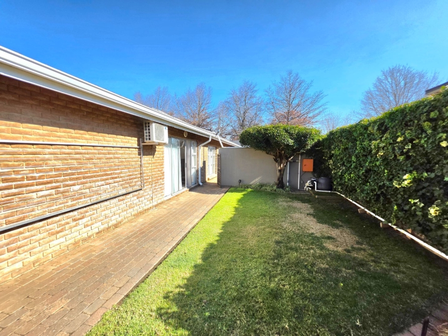 5 Bedroom Property for Sale in La Provance Free State